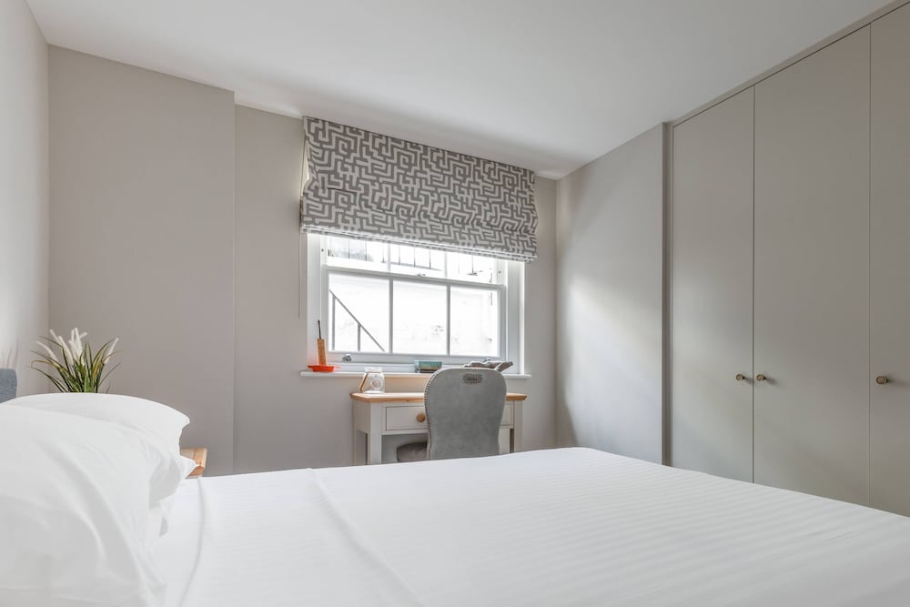 Callcott Street IV by Onefinestay