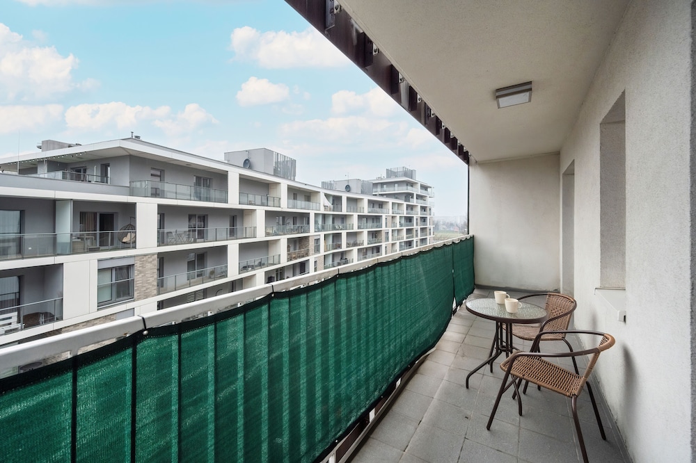 Apartment Near the River by Renters
