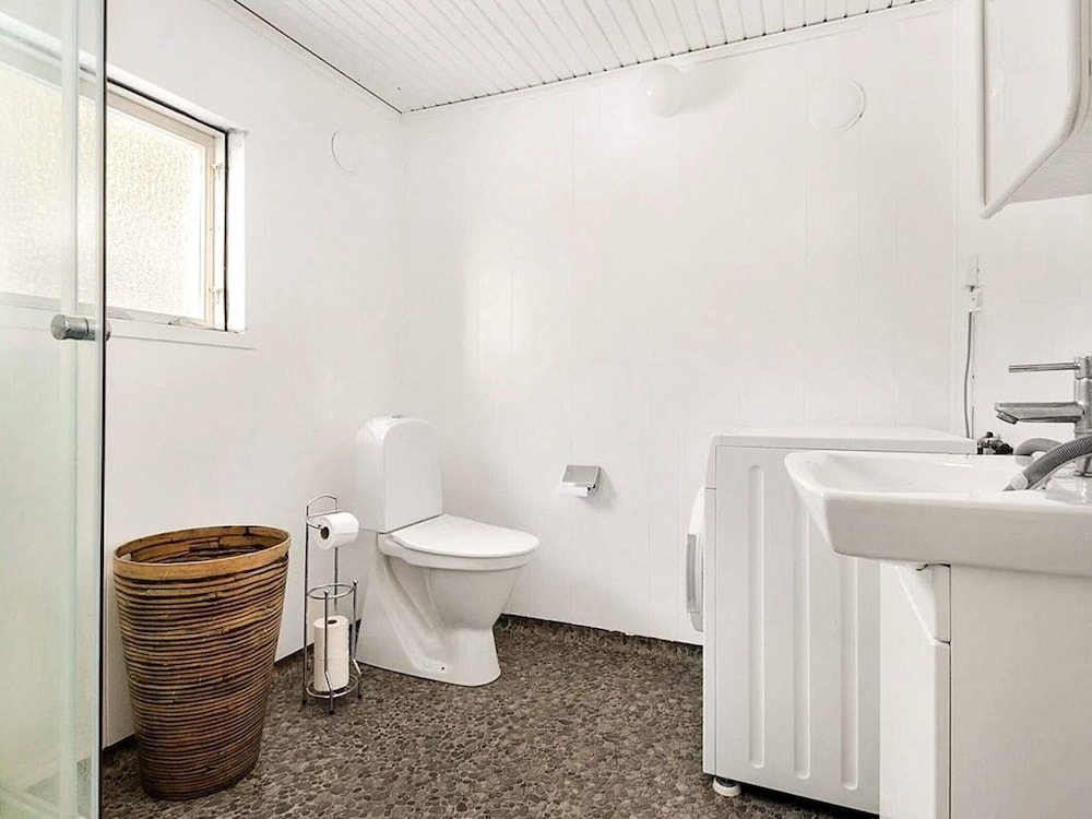 4 Star Holiday Home in Varmdo view 5