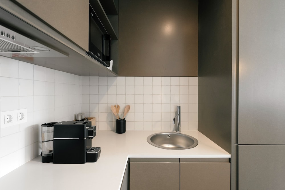 Bom Sucesso Executive Flat 5 3 by Feel Porto