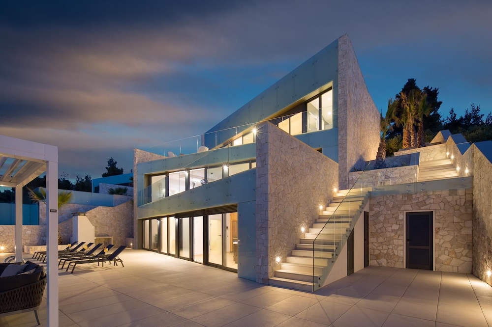 Luxury Villa Palma de Korkyra with Pool view 5