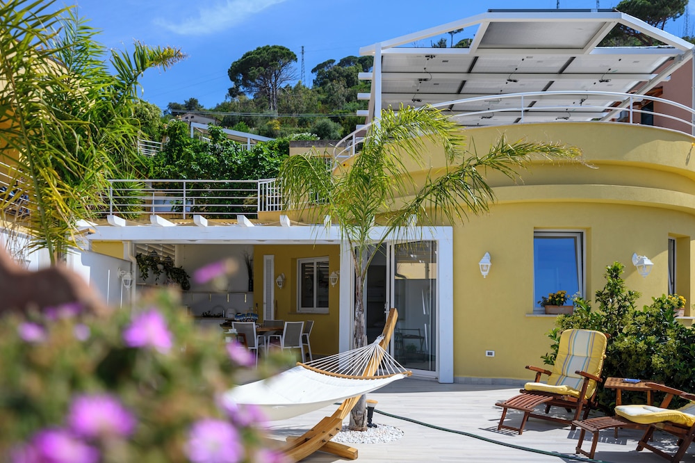 BM SUITE VILLA
