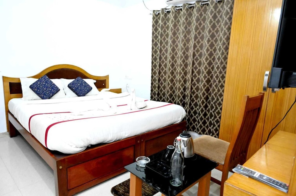 Hotel Kailash Heaven