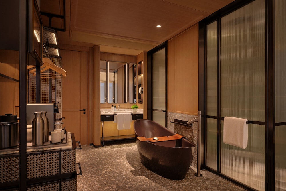 Kimpton Tsim Sha Tsui Hong Kong by IHG