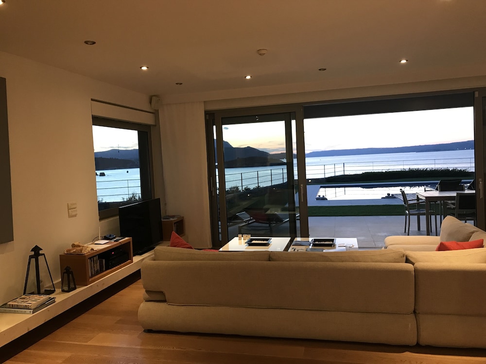 Sk Place Crete Luxury Seafront Villas
