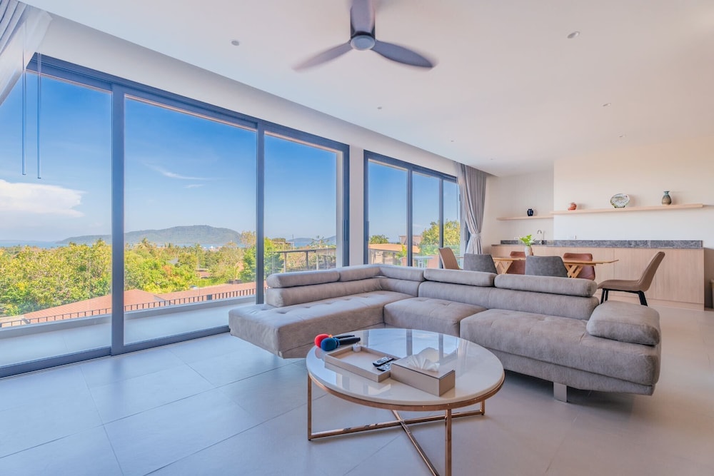 The Salin Seaview Villas