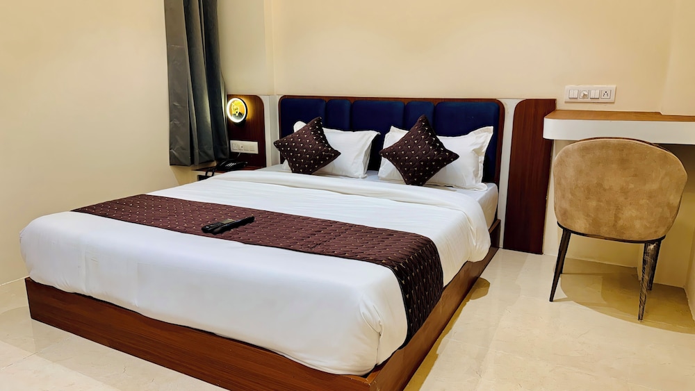 Hotel Mantri Ji