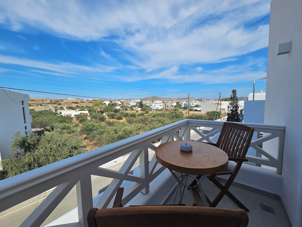 Aristotle Suites