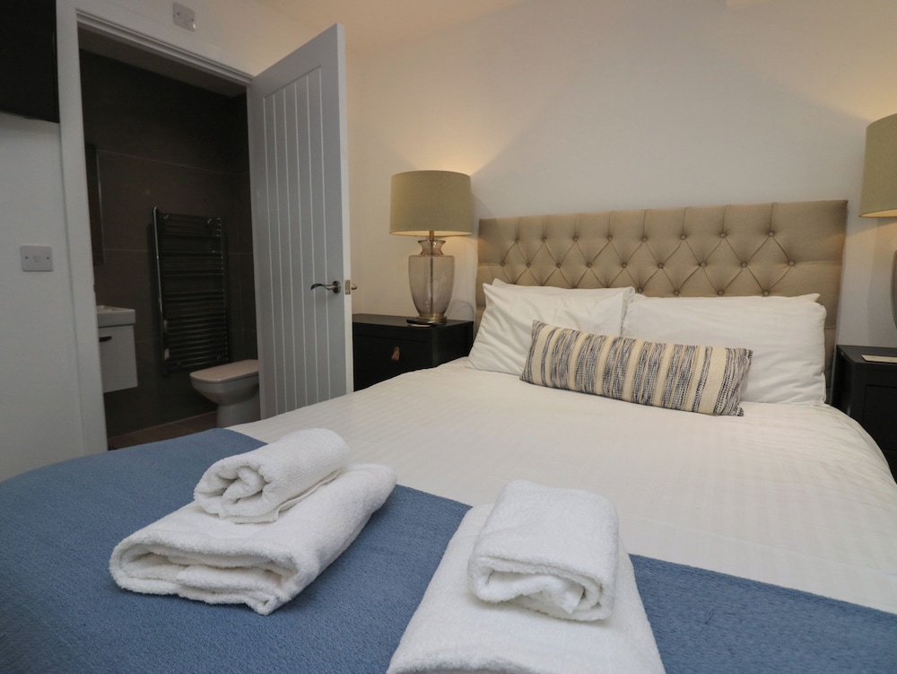 Edgemere Retreat