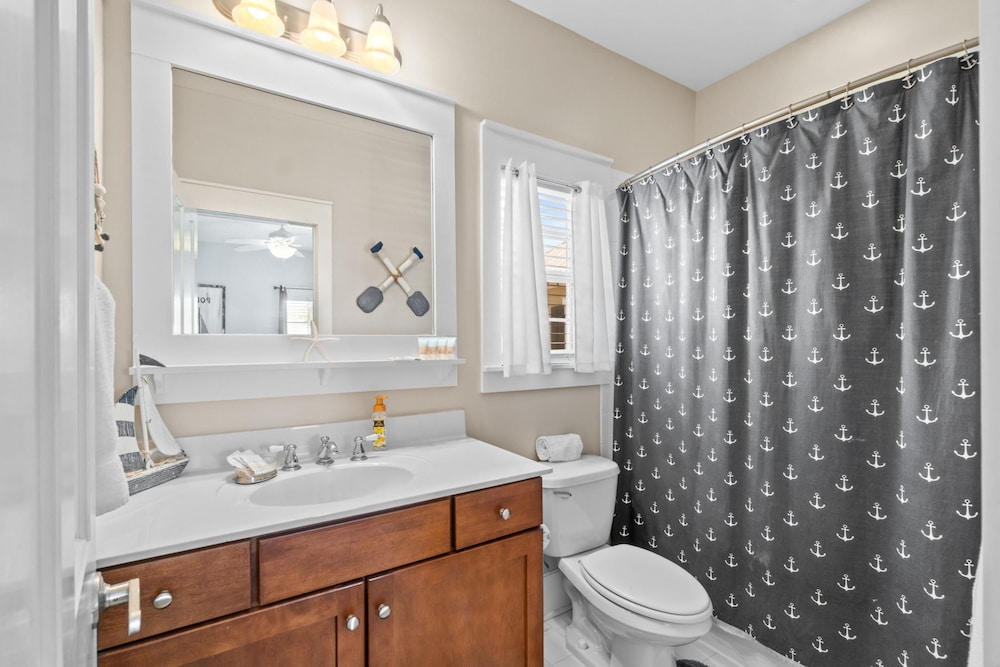 Pet Friendly Beach House - Sandy Toes