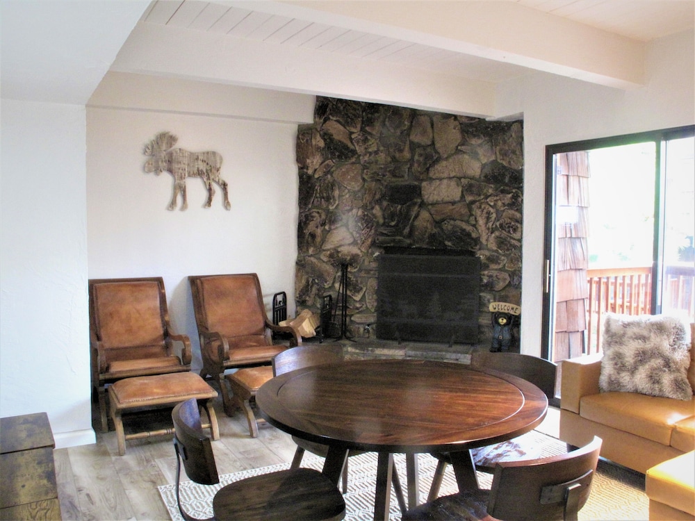 Snow Summit Townhouse Rentals & Sales