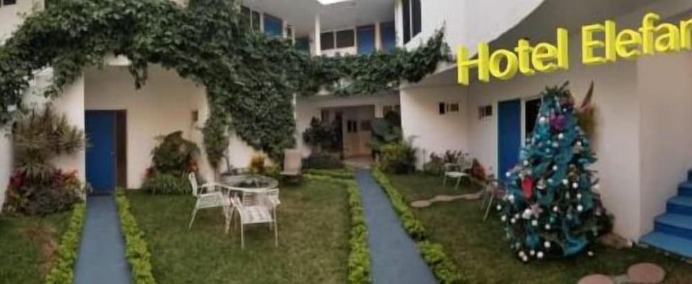 Hotel Elefante Blanco tepoztlan - Image 1