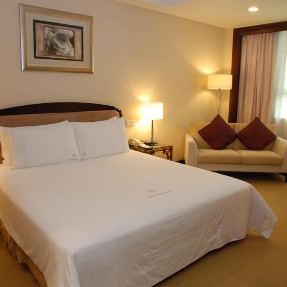 Kande Club Hotel
