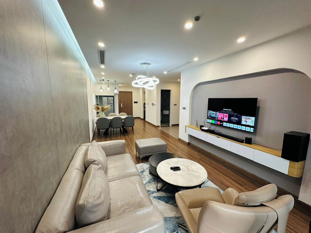 Hagi APT - Vinhomes Metropolis in Ha Noi