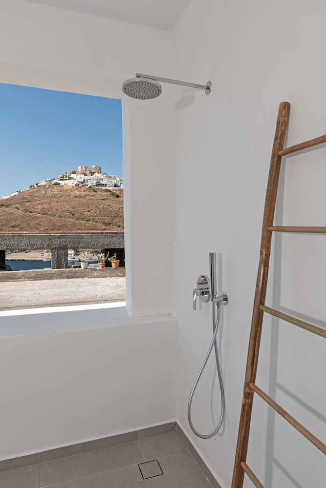 Ihthioessa Boutique Hotel - Property Image 118