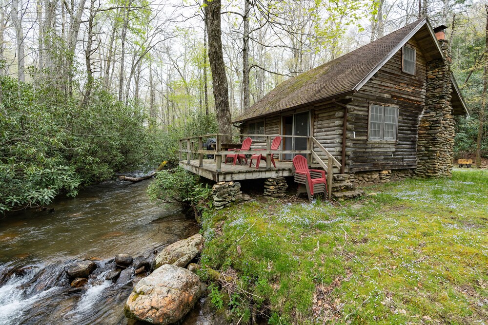 stayNantahala - Smoky Mountain Cabins