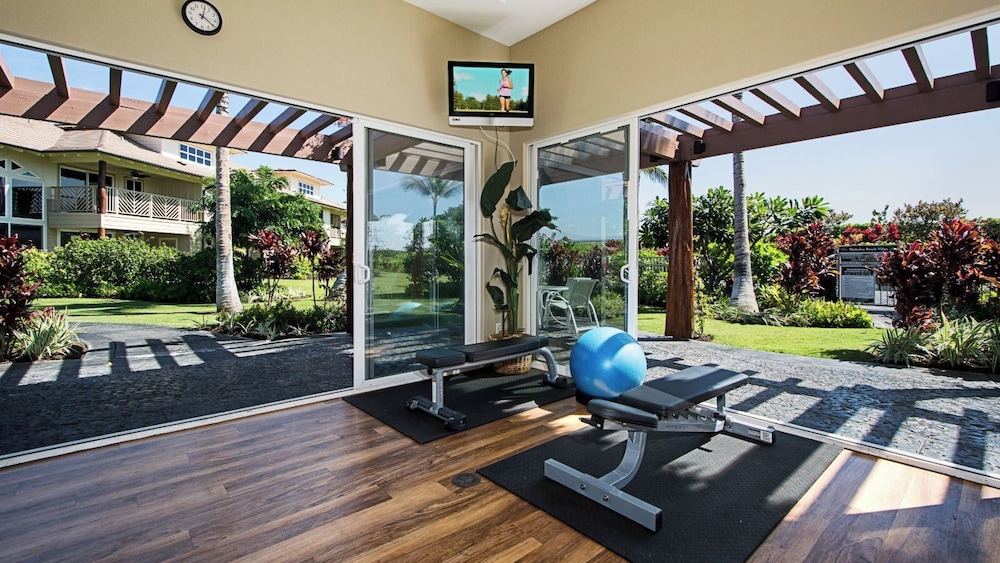 Family-friendly Waikoloa Villa - Pools, Golf & Walk to A-bay Adventures - Vrkcv