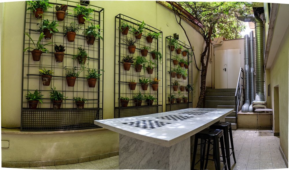 YellowSquare Rome
