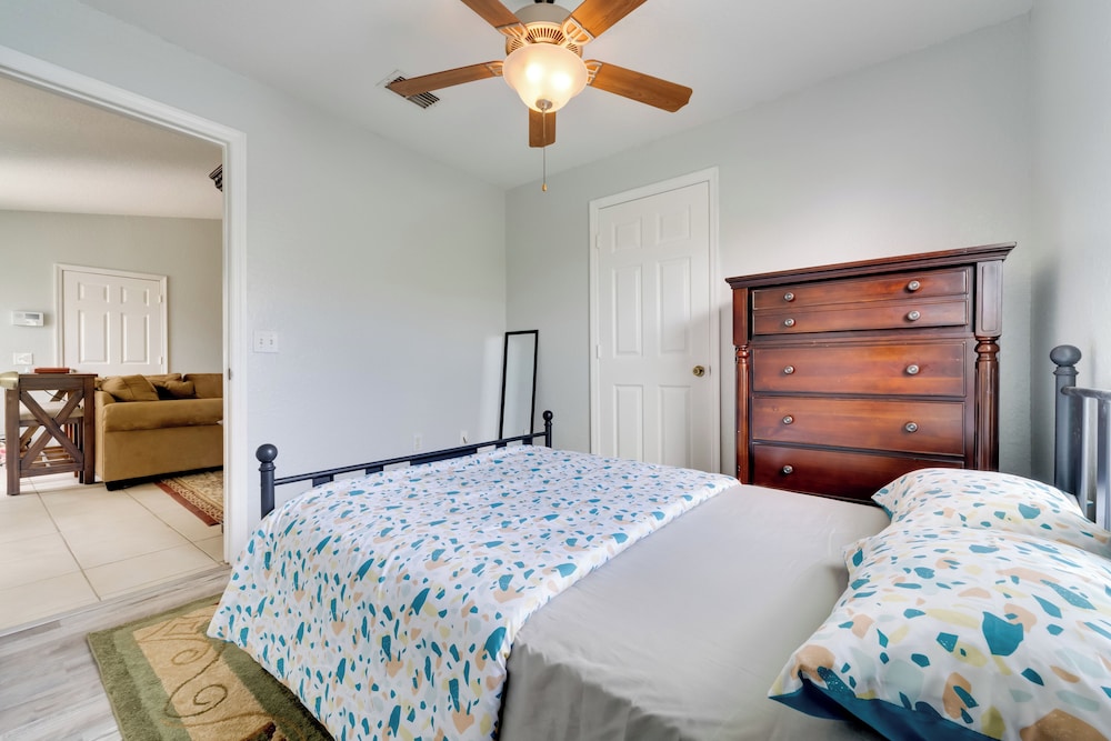 Fenced Yard & Game Room: Family Home in Kissimmee!
