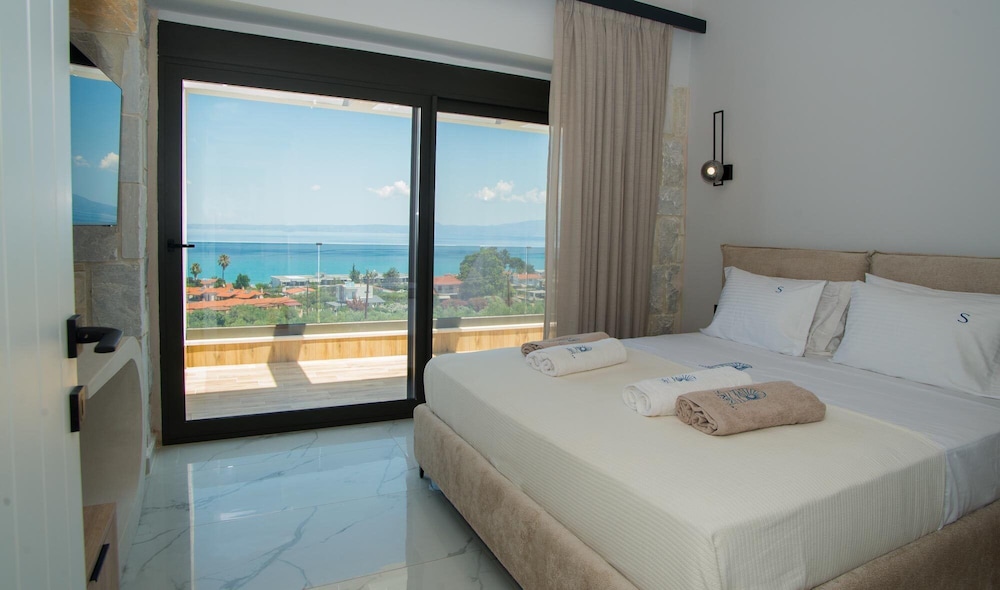Sunrise Villas Collection