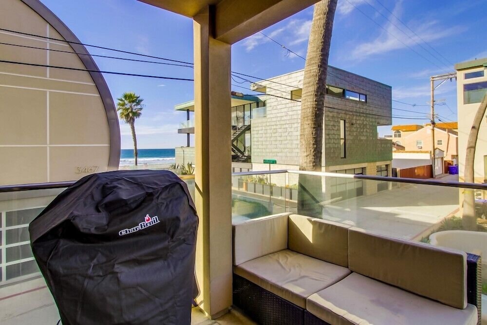 Ocean Breeze 1 & 2