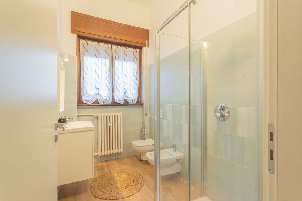 Simar Apartments nearby Como S.G. Train Station by Rent all Como