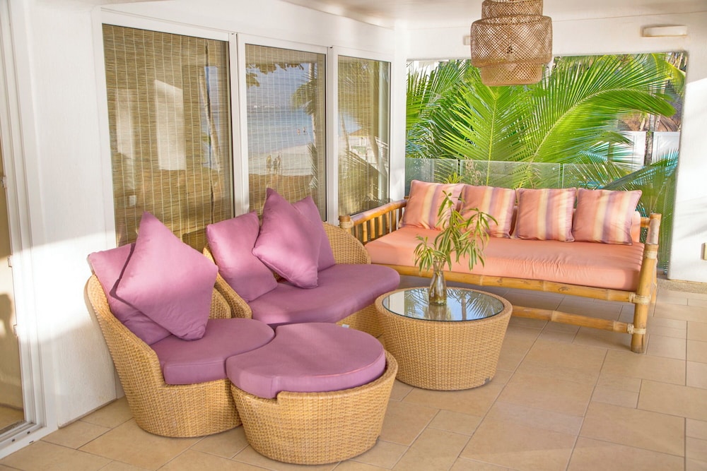 Mayumi Beach Villa, Boracay Island - 11