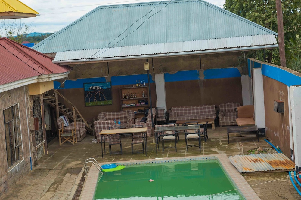 Lionsgate Hostel