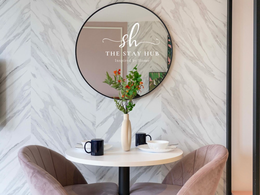 Paxtonz Luxe Suites by The Stay Hub