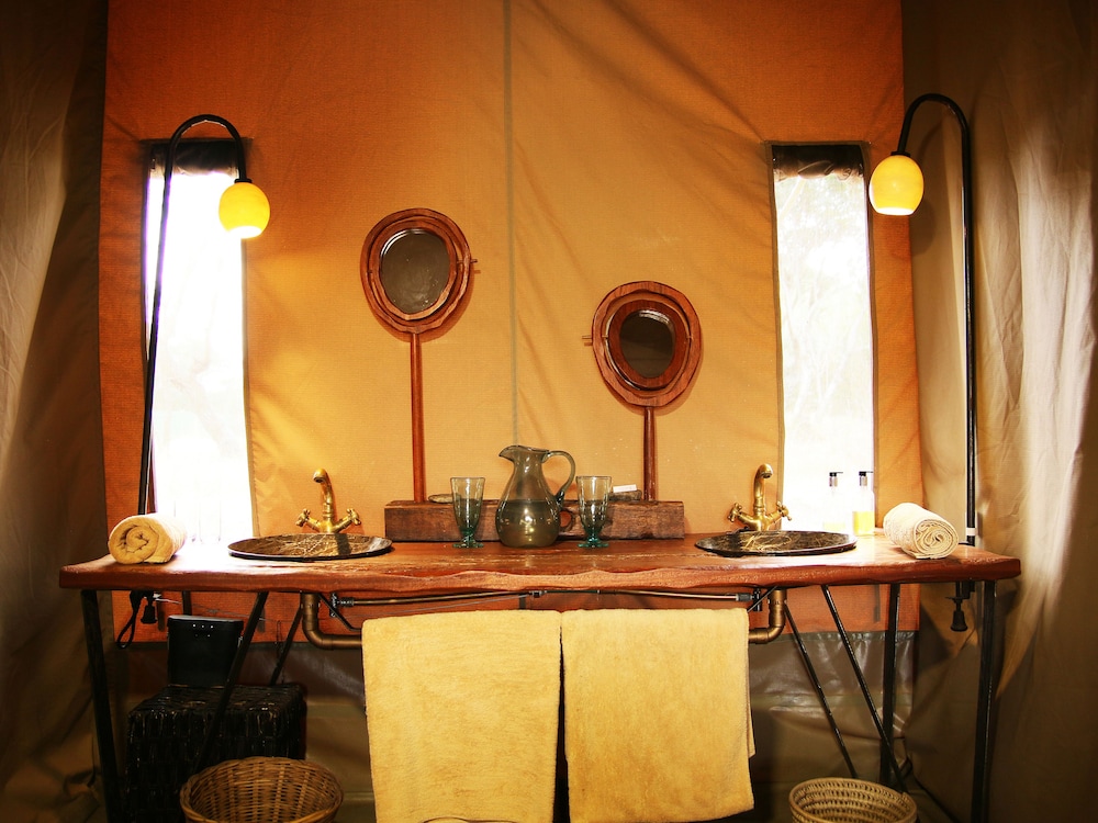 Olengoti Safari Camp - East Africa Camps
