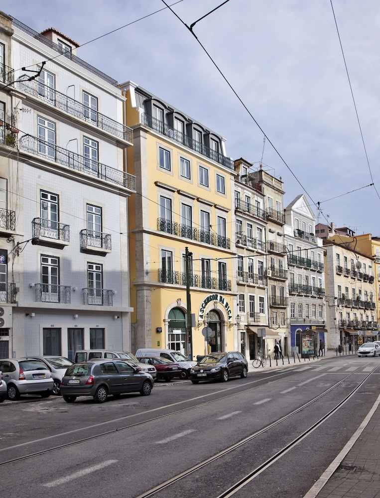 Lisbon Five Stars Apartments - Bica 246