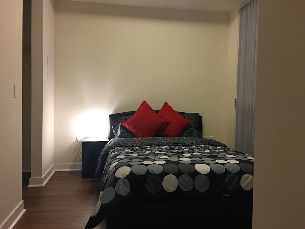 Royal Suites Mississauga - Image 3