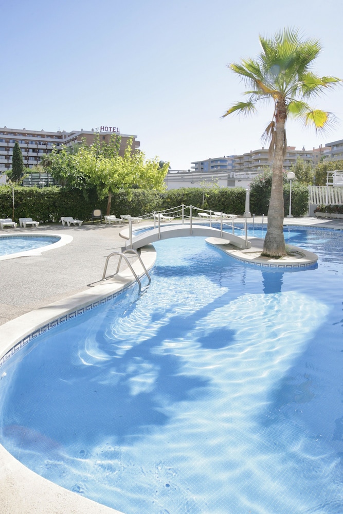 Royal Apartamentos Rentalmar view 3