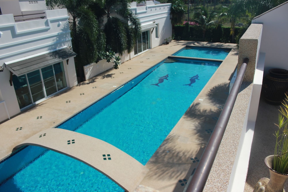 Talay Tara Resort