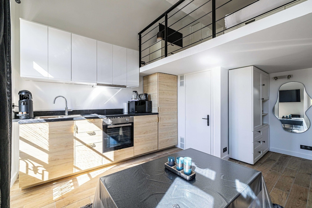 Quiet and Luxurious Apartment - Cannes Center - 1br/4p view 5