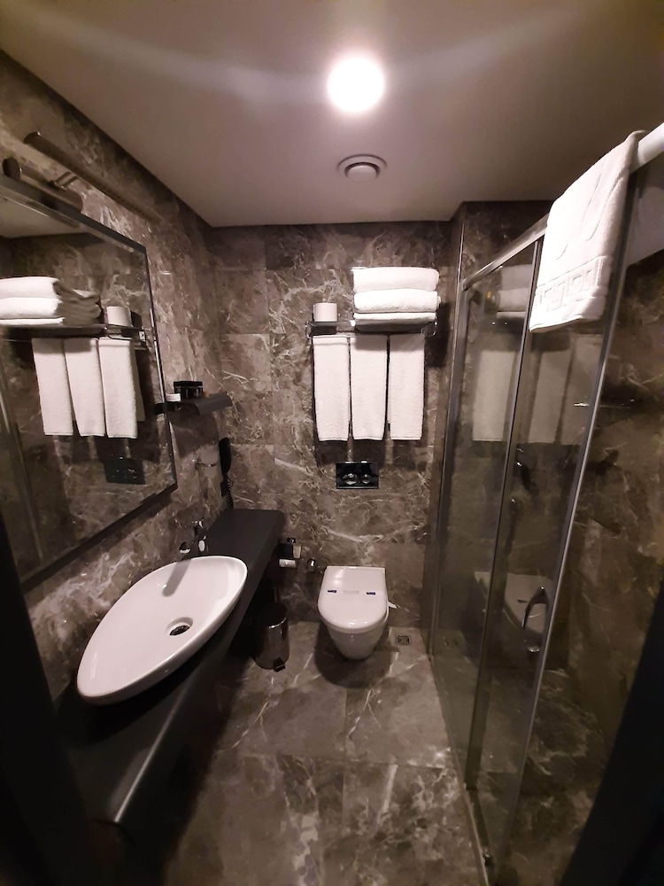 Sapko Airport Otel - Image 6