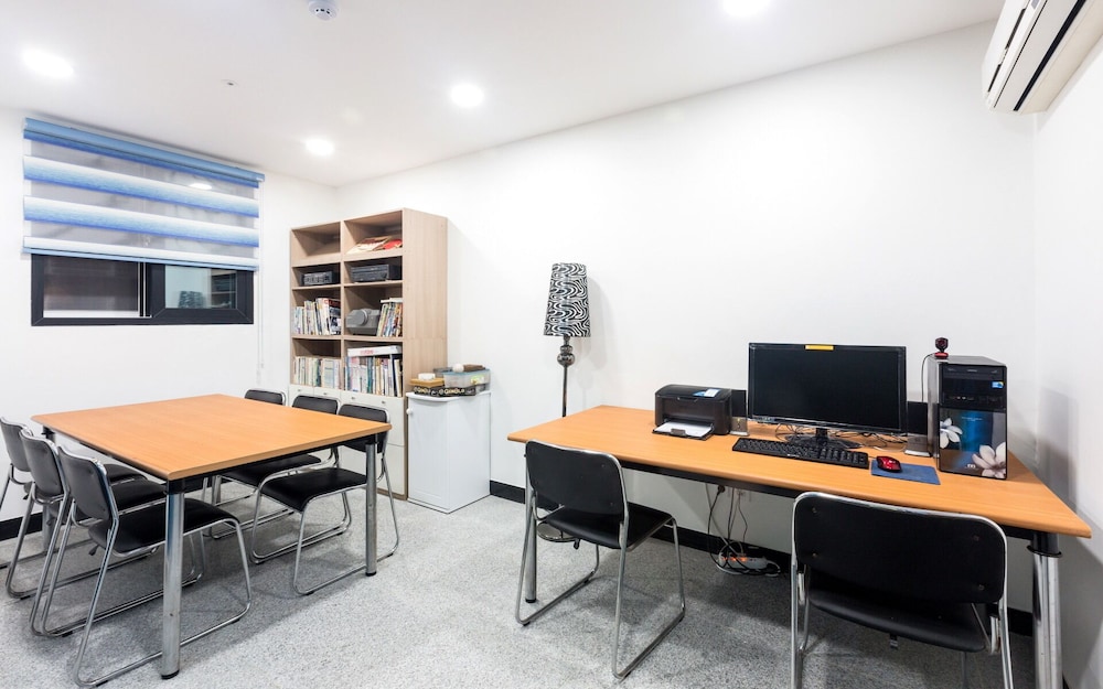 meeting & event spaces