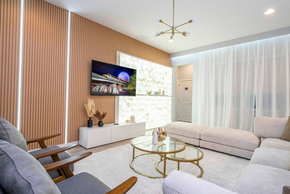 Spacious 12br Family Villa Near Disney Bella Vida
