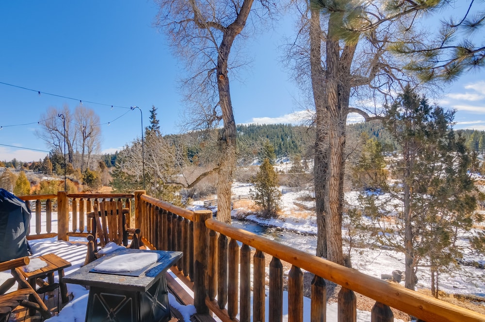Secluded Cabin Near Lake, 18 Mi to Brian Head! view 2
