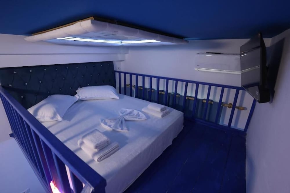 Romance Apartment