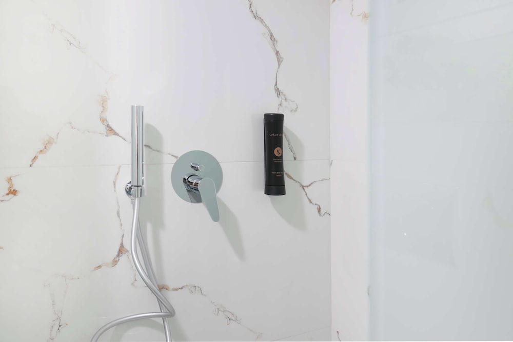 Gregory Luxury Apartments