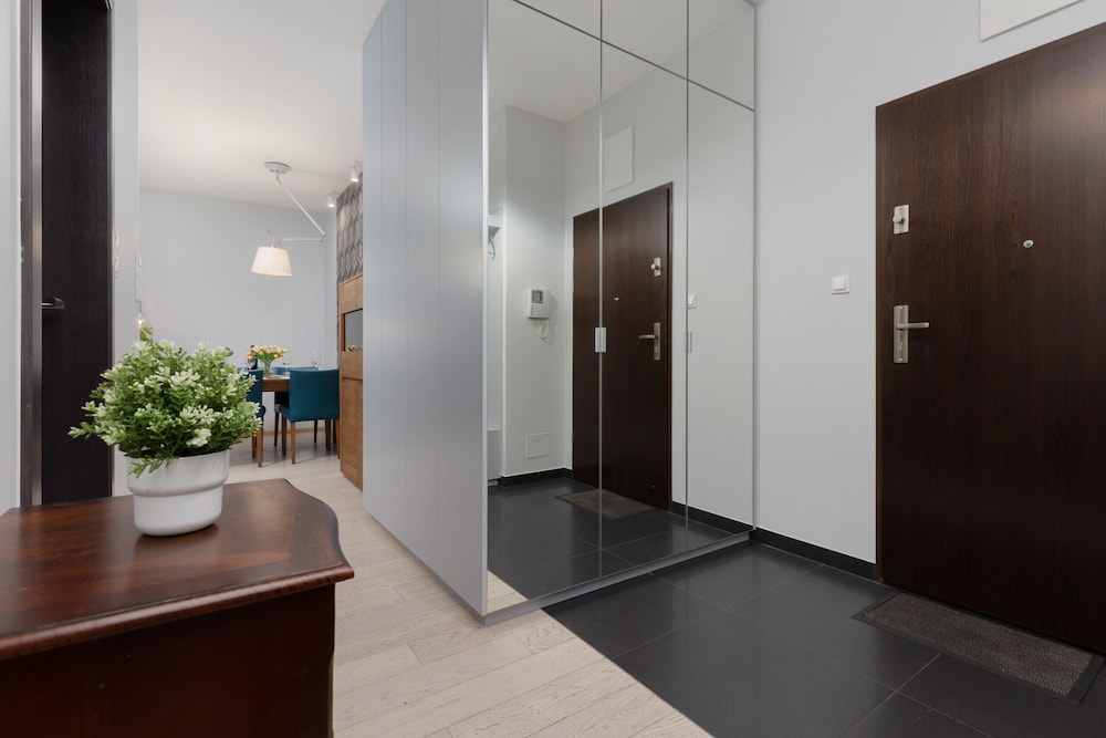 Warsaw Mokotów Chodkiewicza by Renters view 2