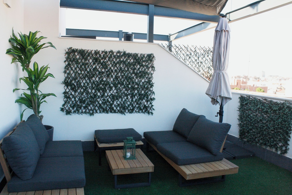 APARTAHOTEL MADRID URBAN SUITES - EDIFICIO EXCLUSIVO - 7 Apartments Boutique Full Equiped