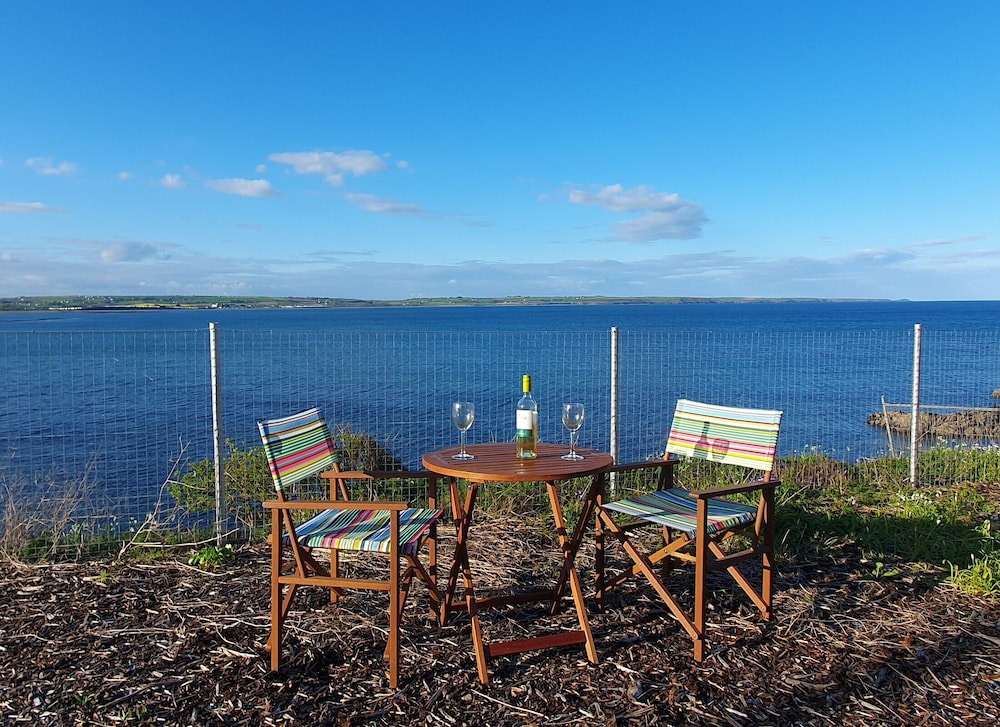 Ballycotton Holiday Apartment No 6