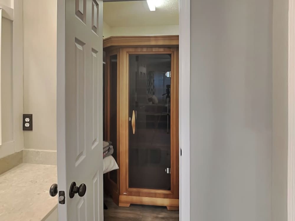 Hilltop Hideaway by Jackson Mountain Rentals