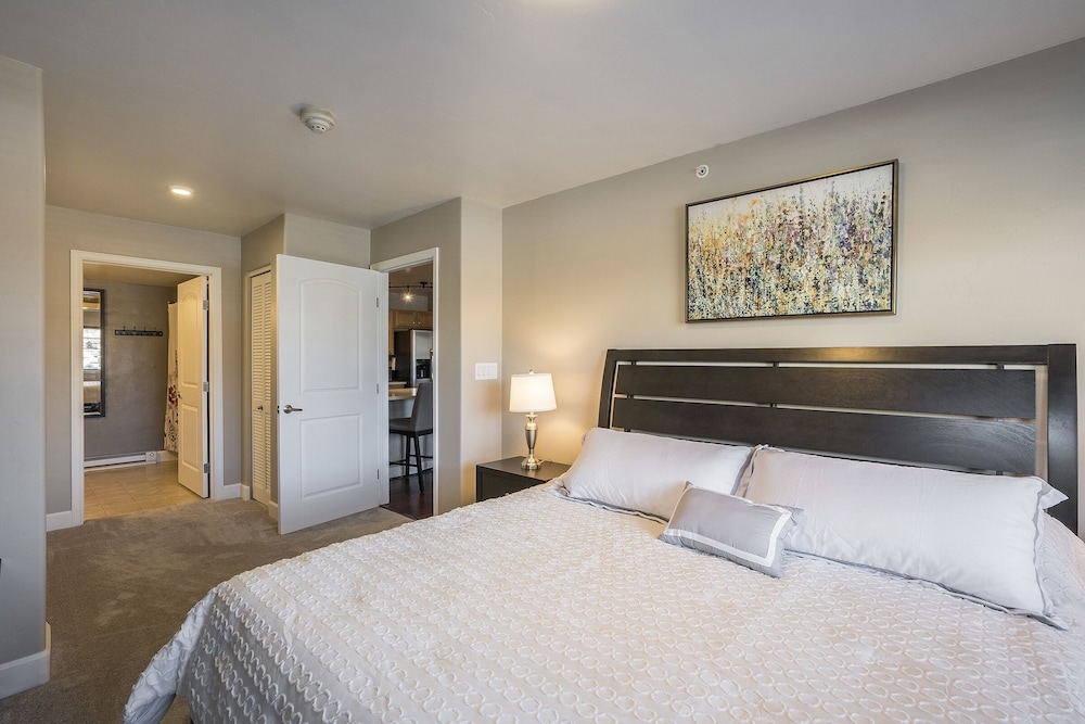 First Tracks 3303 2 Bedroom Condo