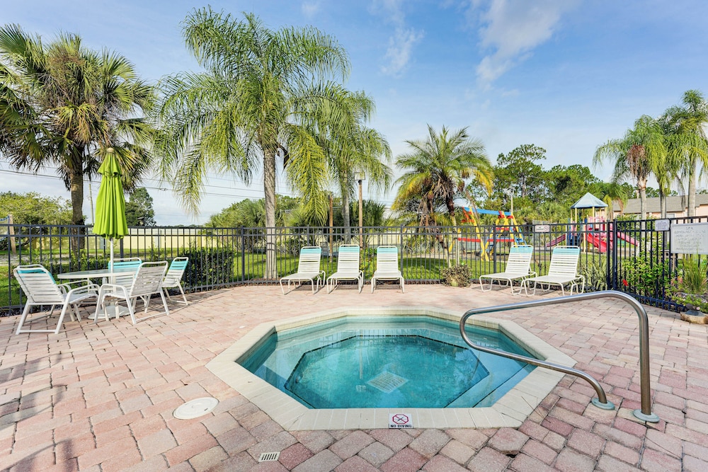 Florida Fun! Family Condo w/ Pool, 8 Mi to WDW