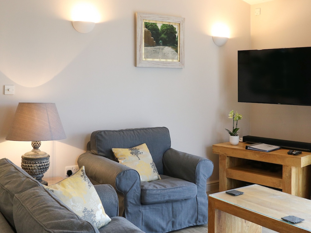 Tarn Lodge
