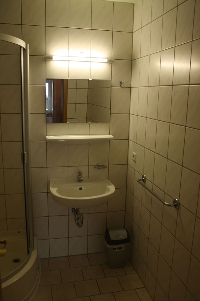 Photo 29