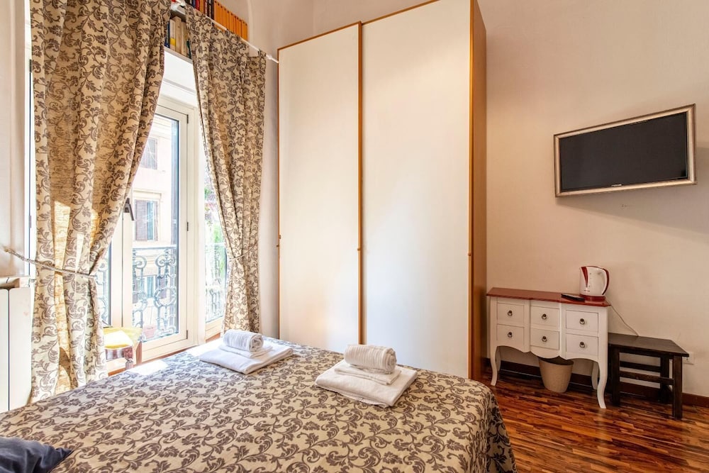 Merulana Suite Apartment